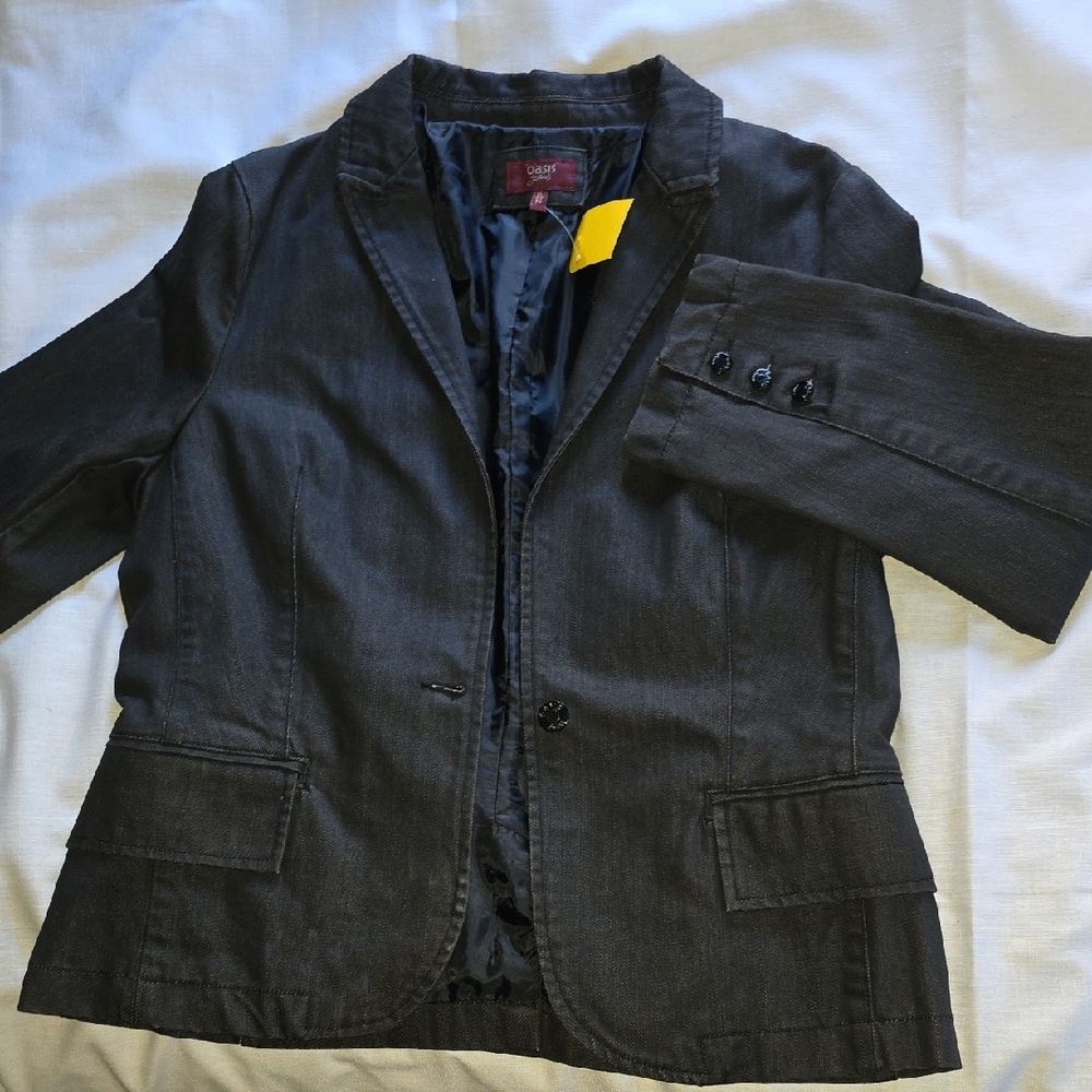 Womans Black Blazer